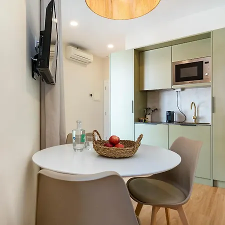 Metropolitan Living - Laranjeiras Apartment Lisbon