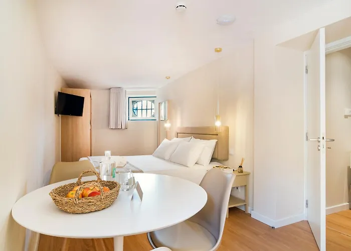 Metropolitan Living - Laranjeiras * Lisboa